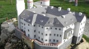 oprava-modelu-hradu-a-zamku-berchtold_01